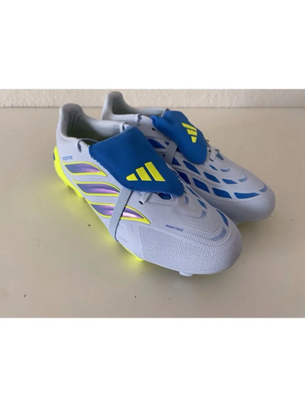 adidas Predator Pro Fold Over Tongue Firm Ground Soccer Cleats JS0951 Men’s 7 W8